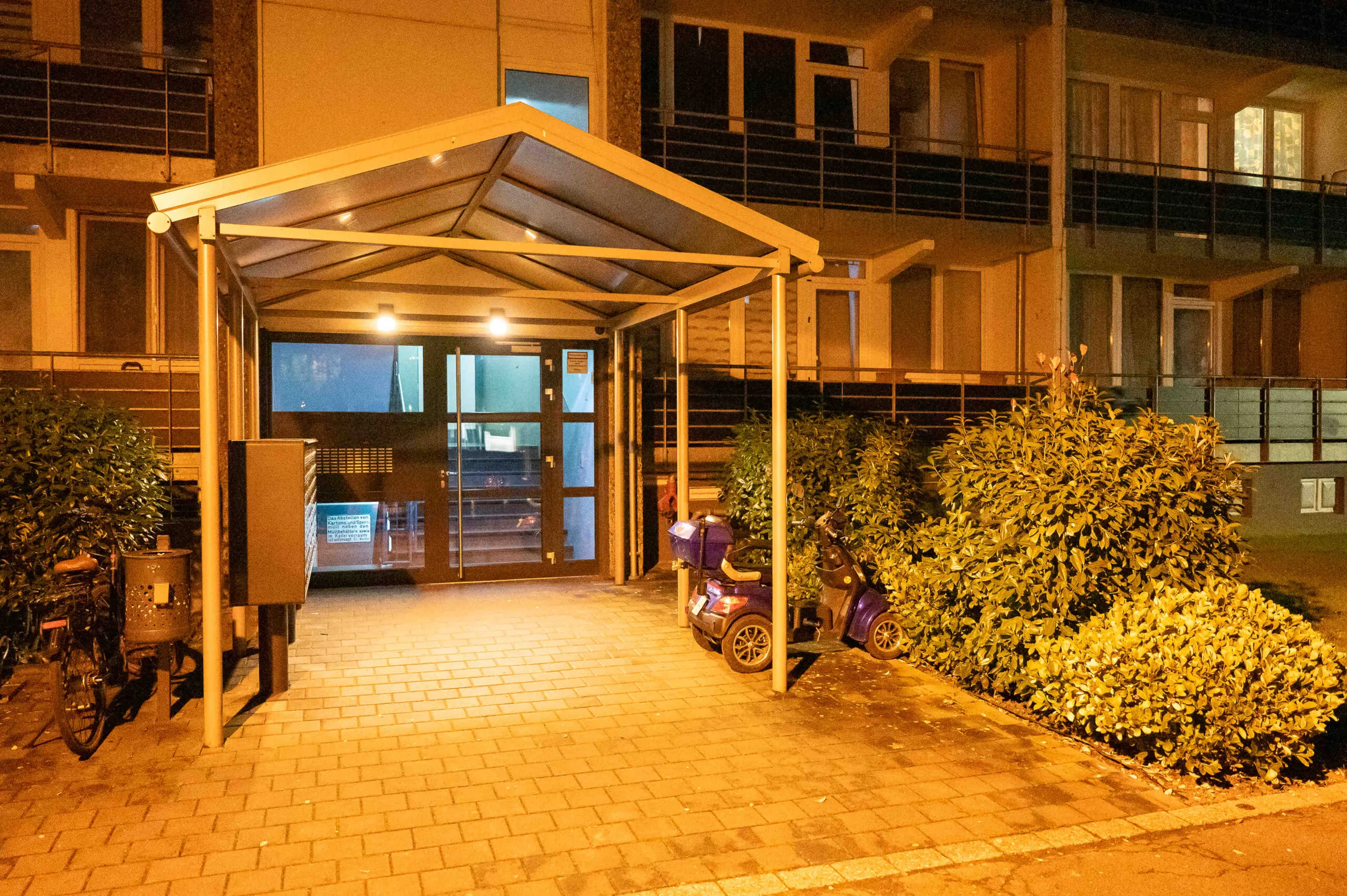 IS-Unterstützung Omar A. wurde in Bernau festgenommen. In St. Augustin wurde die Wohnung seines Onkels durchsucht, um Beweismaterial zu sichern.