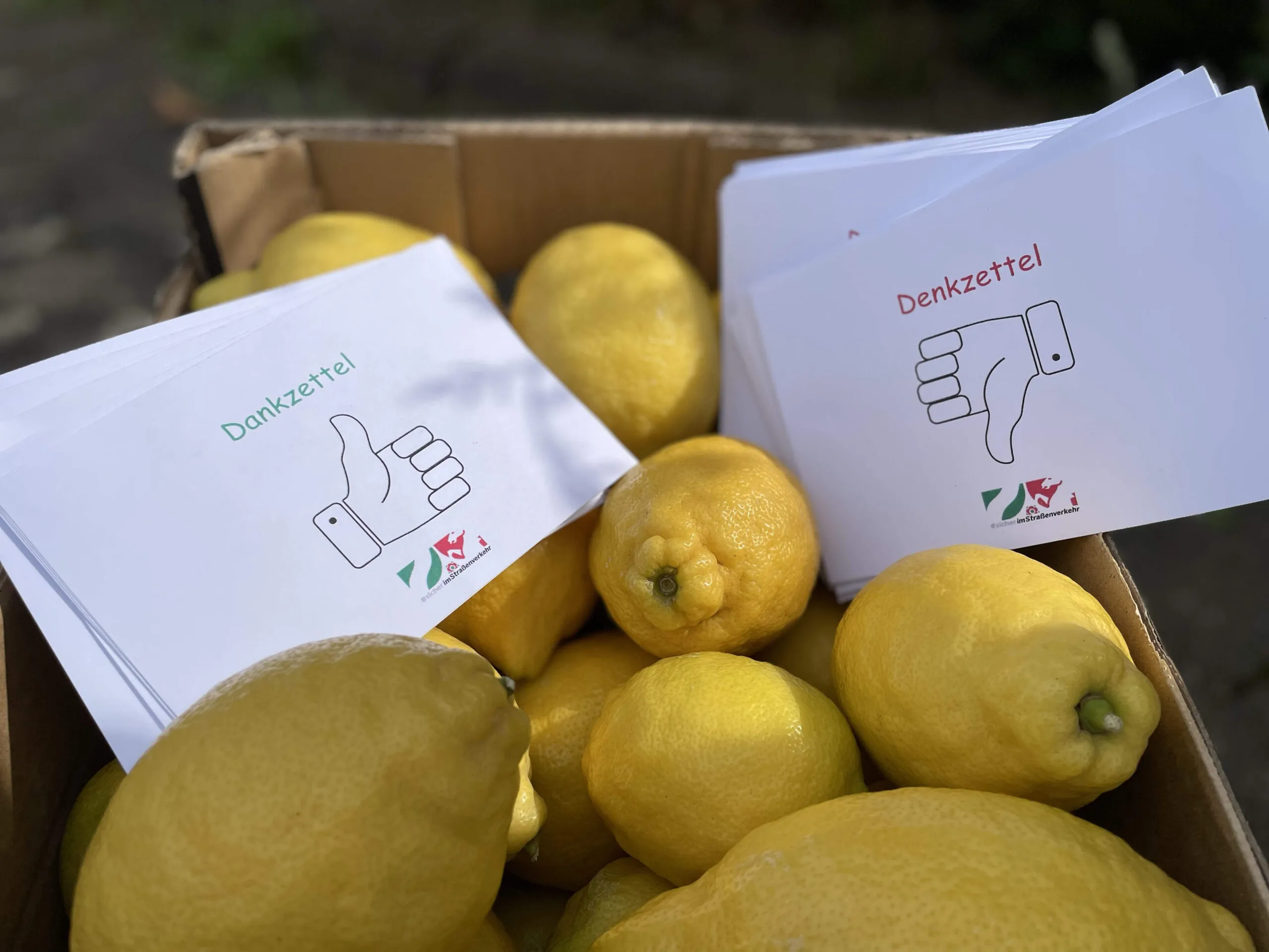 Verkehrssicherheitsaktion "Dank- und Denkzettel"