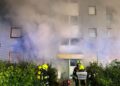 Kellerbrand in Mehrfamilienhaus – Feuerwehrmann verletzt, Bergheim-Niederaußem