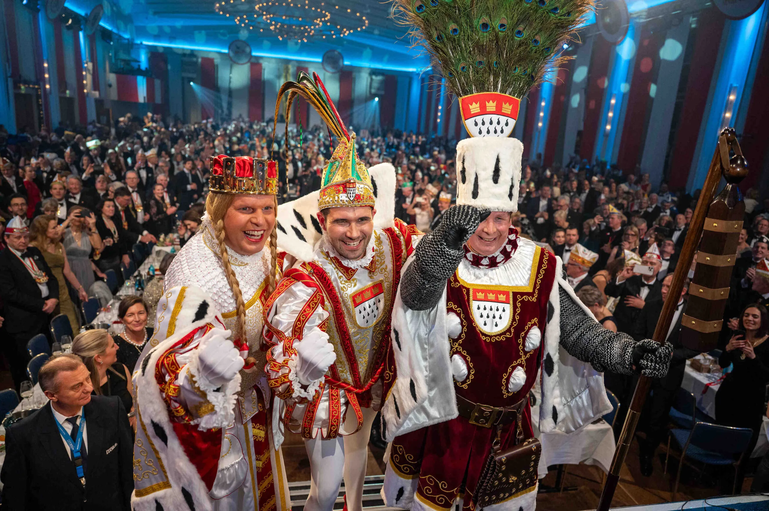 Köln: Dreigestirn 2026 im Gürzenich proklamiert