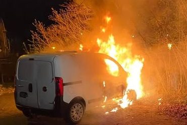 Pkw Brand Brühl Feuerwehreinsatz