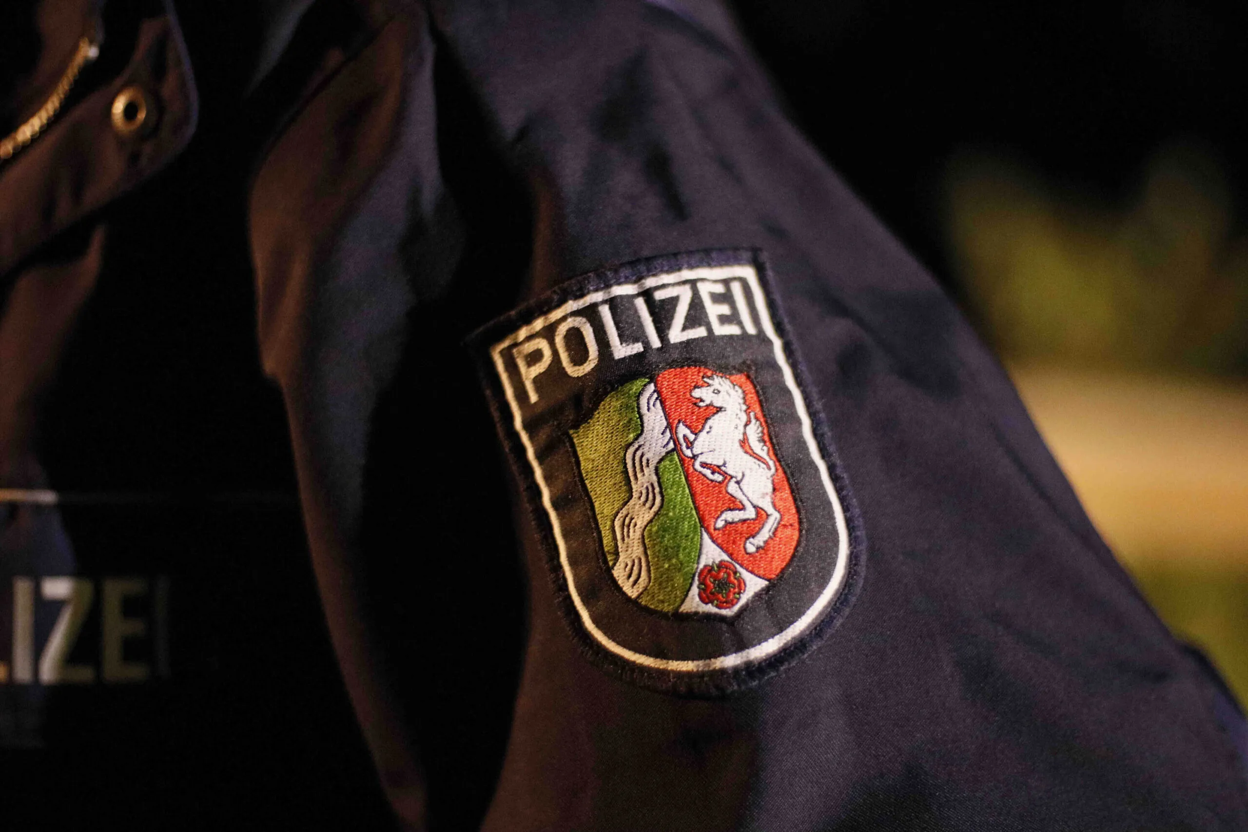 Schüsse Uhrengeschäft Köln Schüsse auf Uhrengeschäft in Kölner Innenstadt Polizeieinsatz